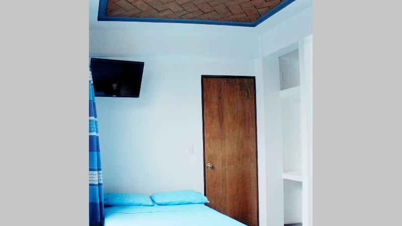 Hostal Azul Y Blanco Santa Cruz Huatulco Exteriör bild